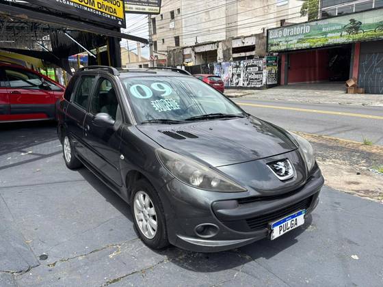 PEUGEOT 207 1.4 XR SW 8V FLEX 4P MANUAL PEUGEOT 207 1.4 XR SW 8V FLEX 4P MANUAL